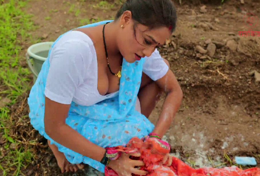 Bai Wadyavar Ya S01E01 2023 Hindi Hot Web Series Ratkida