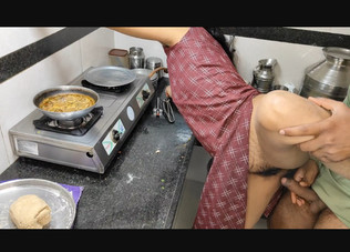 Xvideos XXX Indian porn Devar bhabhi sex in kitchen