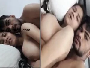 FSIBlog org Selfie viral sex mms video of big boobs Indian nude girlfriend