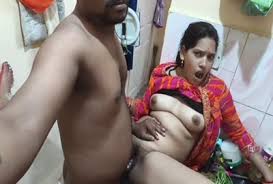 xhamster19 Indian unsastisfied by gay husband sexy bhabhi fucking with servant in kitchen