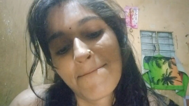 desi52 Desi Hindi BF Beutiful Expression Village Aunty Having Fun With Hubby Viral Video