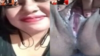 Bengali Boudi Bhabhi Showing Wet Pussy & Boobs on VC mms