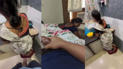Desi Pervert Bachelor Boy Flash Dick to Maid Aunty Desi Sex mms
