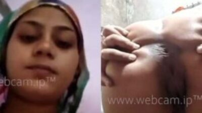 Beautiful Village Bhabhi showing her pussy & asshole on live cam