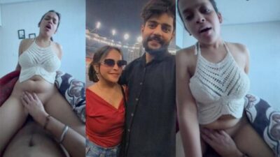 Naughty Gurgaon Bhabhi Hard fucking with HR Manager in Cowgirl Position