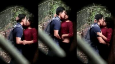 Tamil College Couple sex in Jungle Fingering Pussy and Kissing Records mms